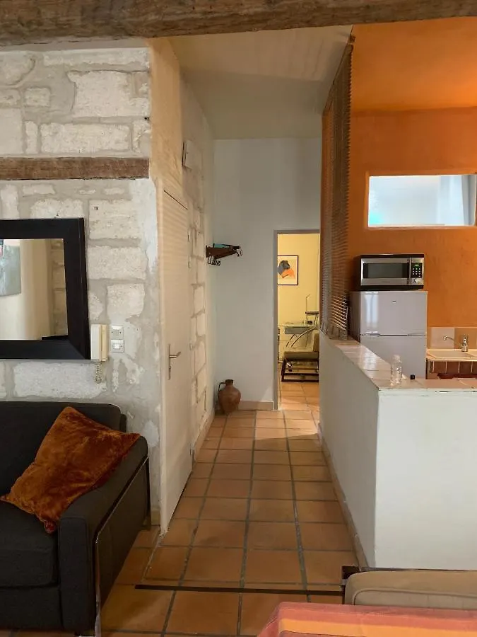 Historical Center Apartment Avignon 0*,  France